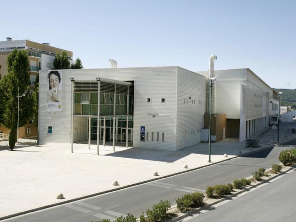 Hotel Paulo VI Rio Maior Eksteriør bilde