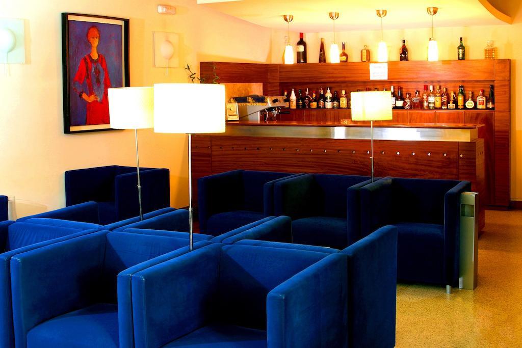 Hotel Paulo VI Rio Maior Eksteriør bilde